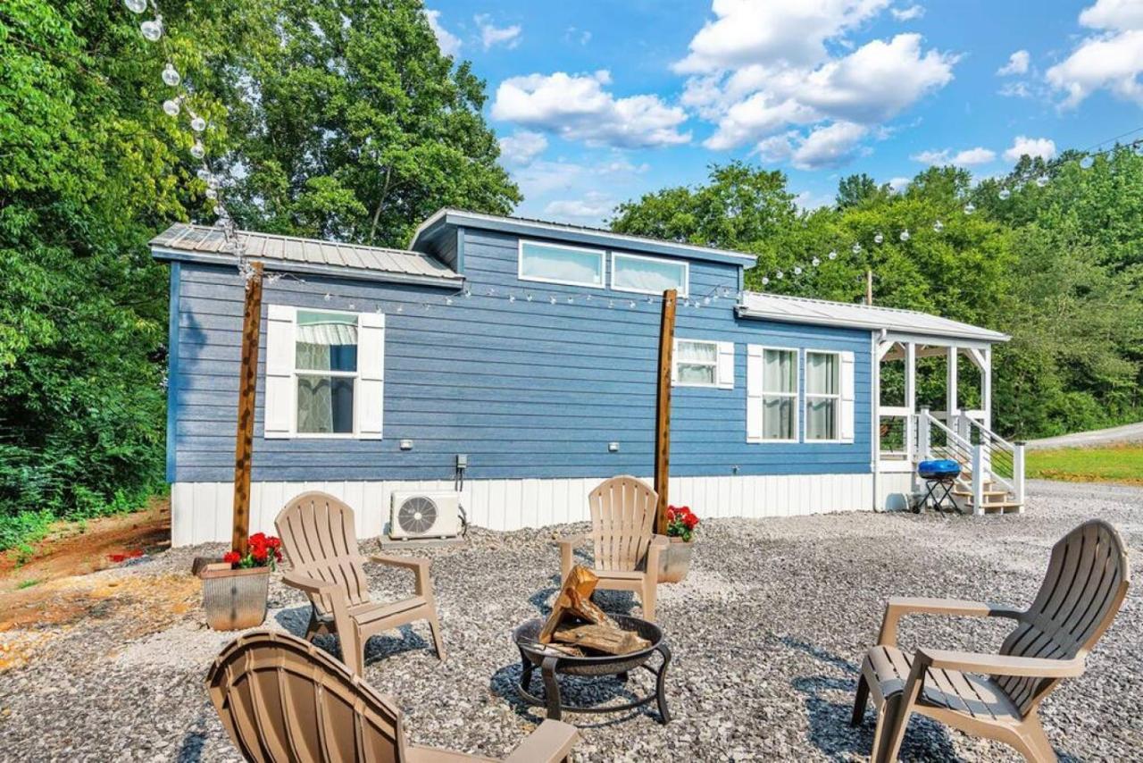 2 Villa D'Azur Luxury Tiny House Mins To Lake Guntersville, Downtown, Firepit المظهر الخارجي الصورة